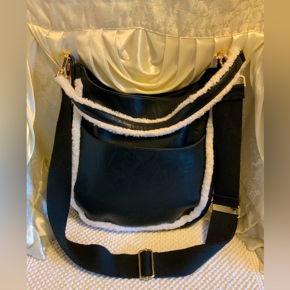 AH-DORNED SHERPA BAG